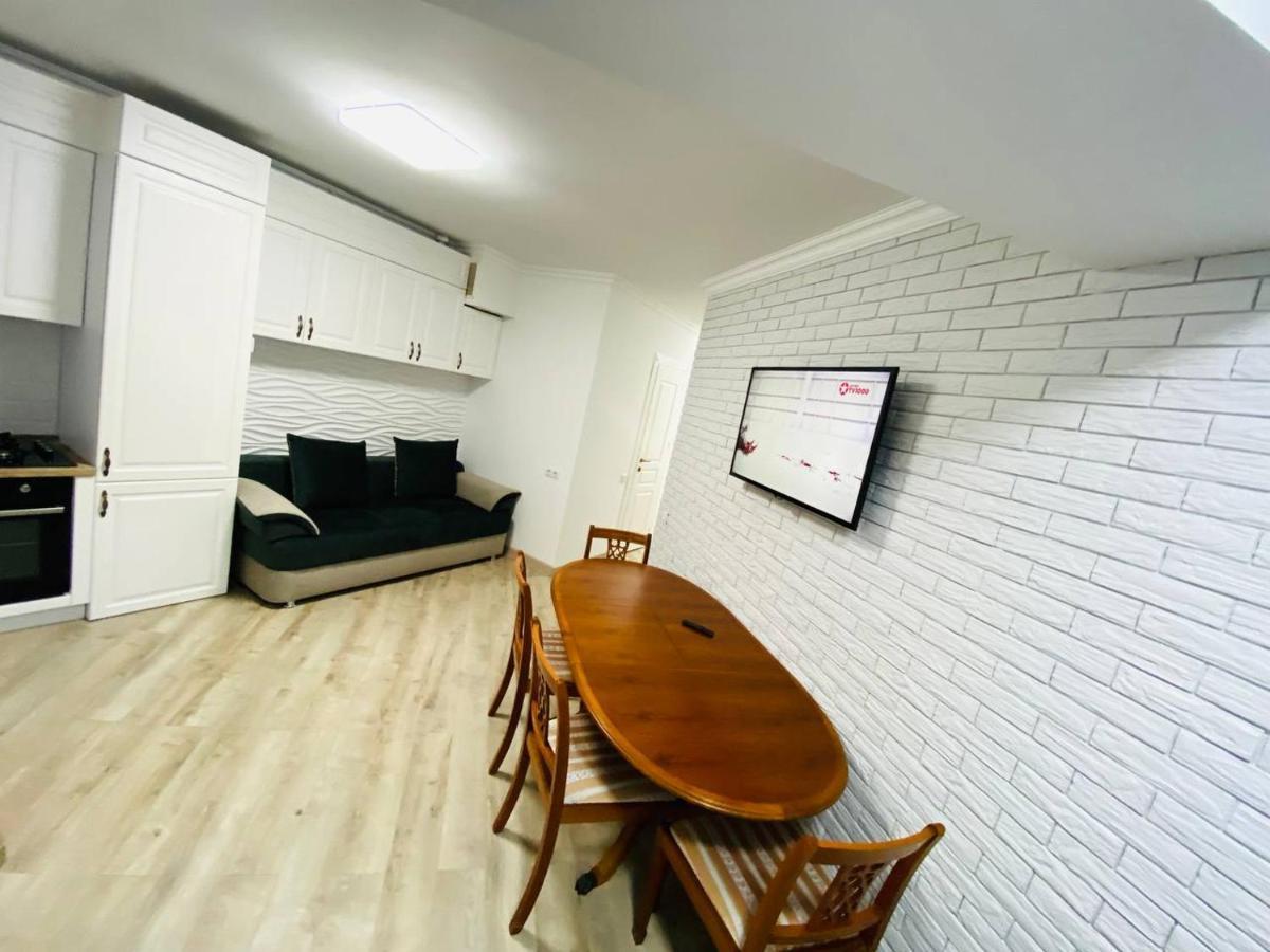 Central Eco View Apartment Chisinau Luaran gambar