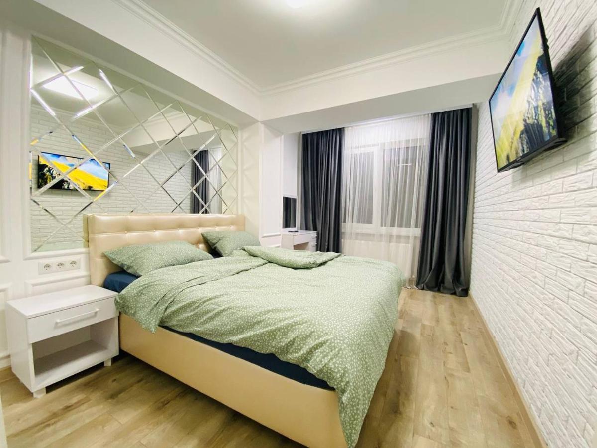 Central Eco View Apartment Chisinau Luaran gambar