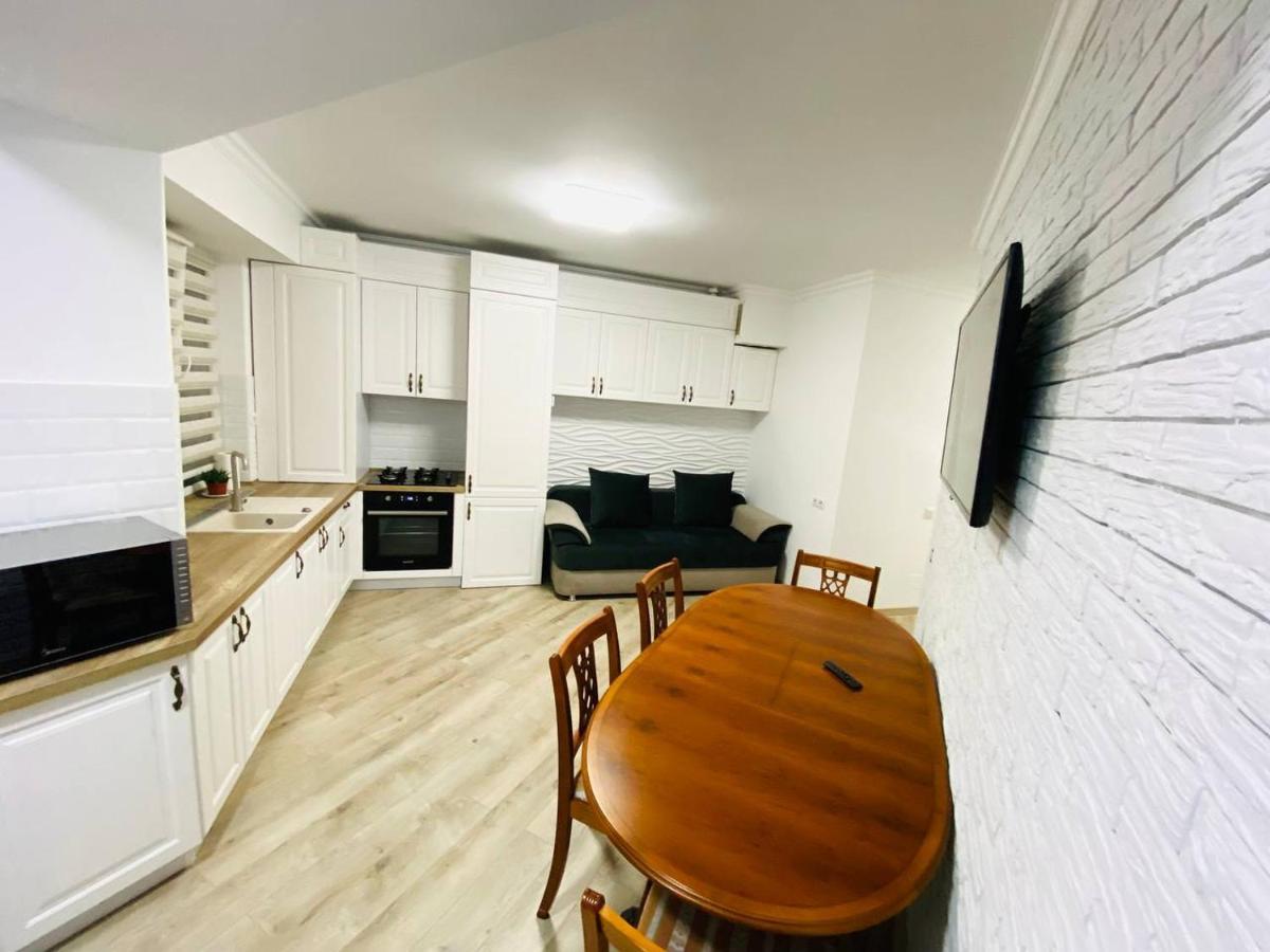 Central Eco View Apartment Chisinau Luaran gambar